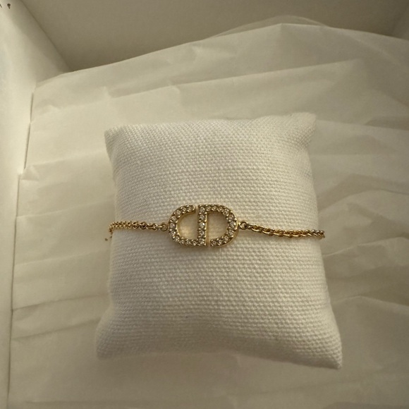 COPY - AUTHENTIC Christian Dior Bracelet - Picture 5 of 5